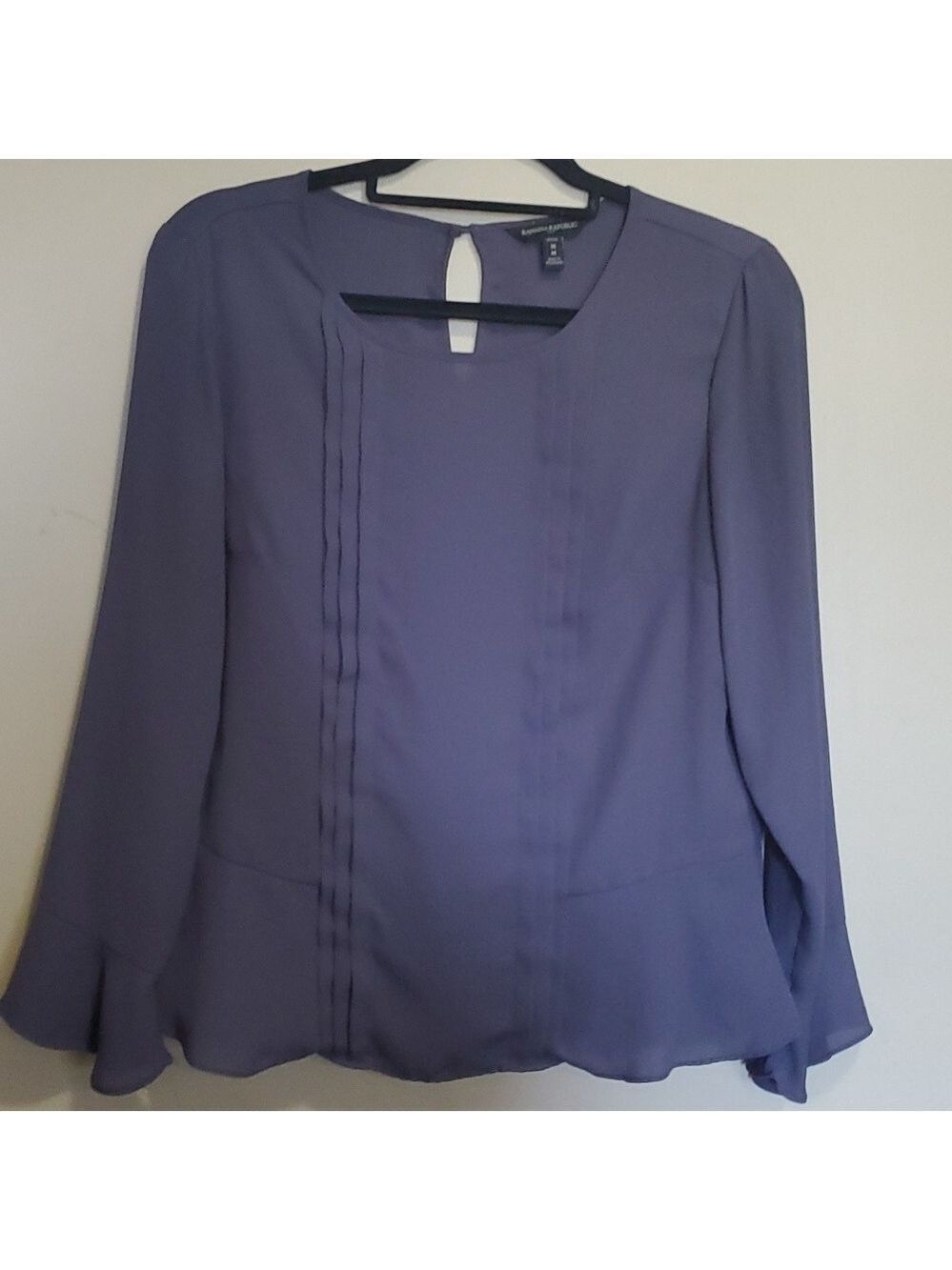 💥HOST PICK💥Banana republic top size medium petite